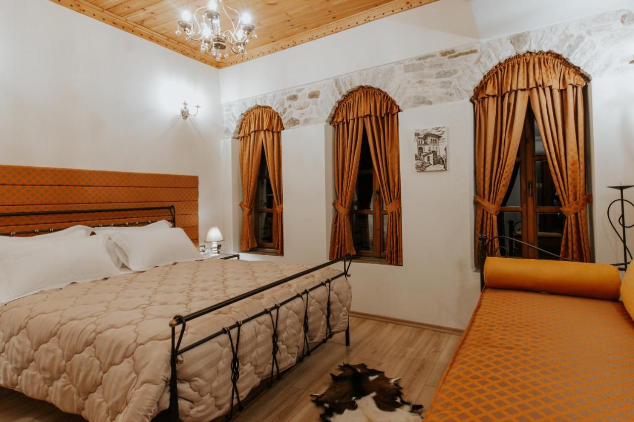 Ss Kekezi * Gjirokastër
