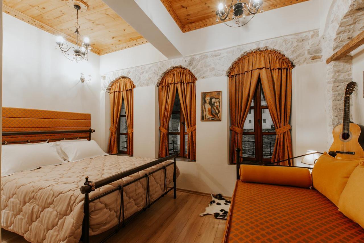 Ss Kekezi * Gjirokastër