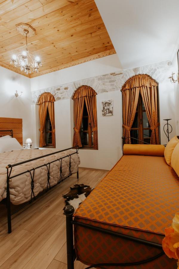 Hotel Ss Kekezi Gjirokastër