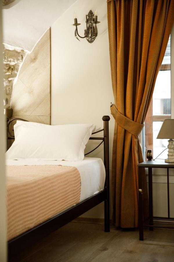 Ss Kekezi Hotel *