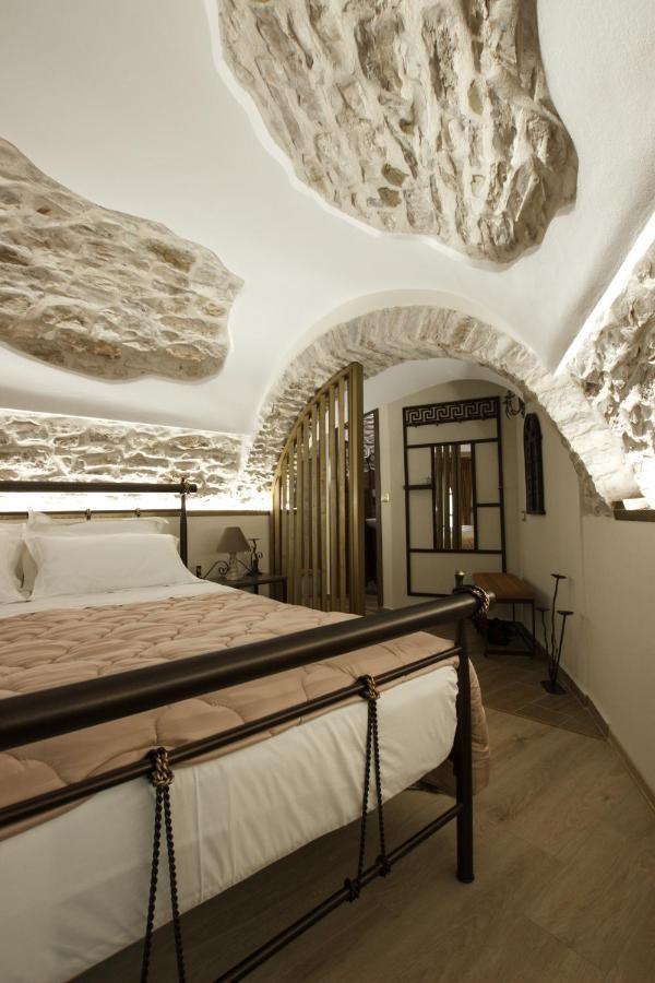 Hotel Ss Kekezi *